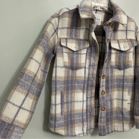 AVEC LES FILLES Relaxed Fit Lavender Beige Plaid Shacket Size extra small - Picture 2 of 7
